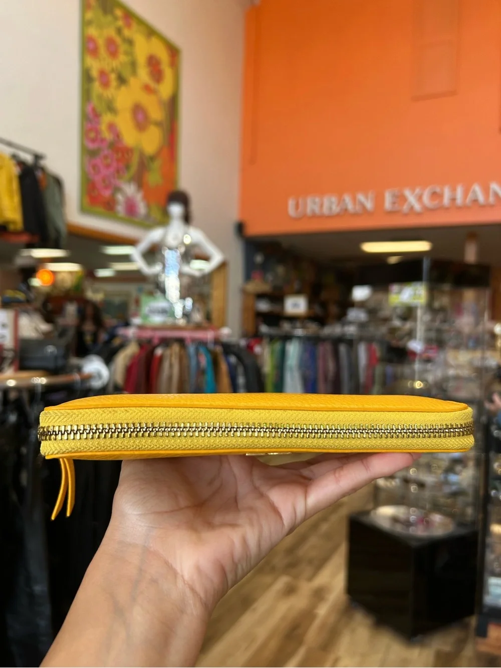 Yellow Tory Burch Britten Zip Continental Leather Wallet